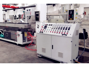 Precision angiography tube co-extrusion line