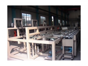 Plastic coated metal pipe extrusion line